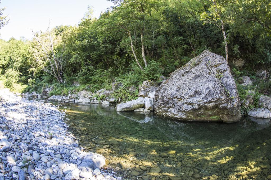 Ponte Del Vegnuti Affittacamere Fivizzano Esterno foto